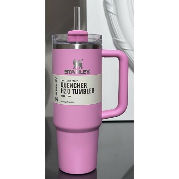 SET OF 2- Stanley Quencher H2.0 FlowState Tumblers 30oz, PURPLE/ SIZZLING PINK - Picture 3 of 6